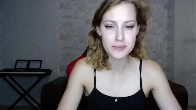 Thumbnail 2, erdbeeren_mit_sahne's Stream at Chaturbate, 2 months ago