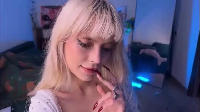 Image 3 of erectioneeering Stream on Chaturbate on 3 months ago