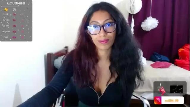 Image 8 of eren_mikasa Stream on Chaturbate on 20 months ago