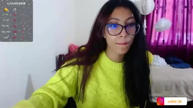 Thumbnail 1, eren_mikasa's Stream at Chaturbate, 19 months ago