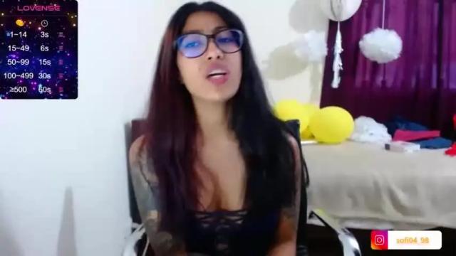 Image 10 of eren_mikasa Stream on Chaturbate on 19 months ago