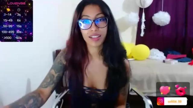 Image 12 of eren_mikasa Stream on Chaturbate on 19 months ago