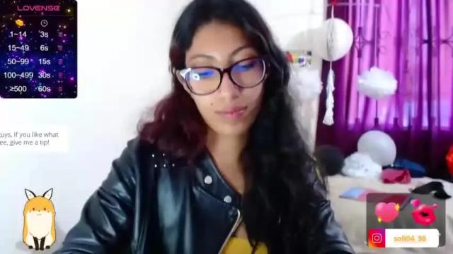 Image 4 of eren_mikasa Stream on Chaturbate on 19 months ago