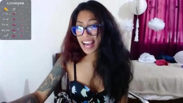 Image 6 of eren_mikasa Stream on Chaturbate on 19 months ago
