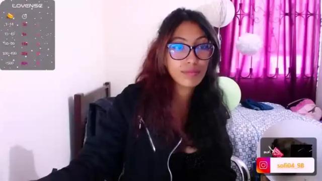 Thumbnail 1, eren_mikasa's Stream at Chaturbate, 19 months ago