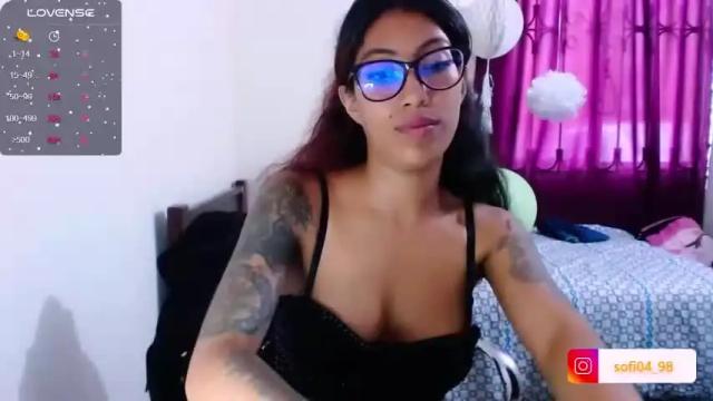 Image 8 of eren_mikasa Stream on Chaturbate on 19 months ago
