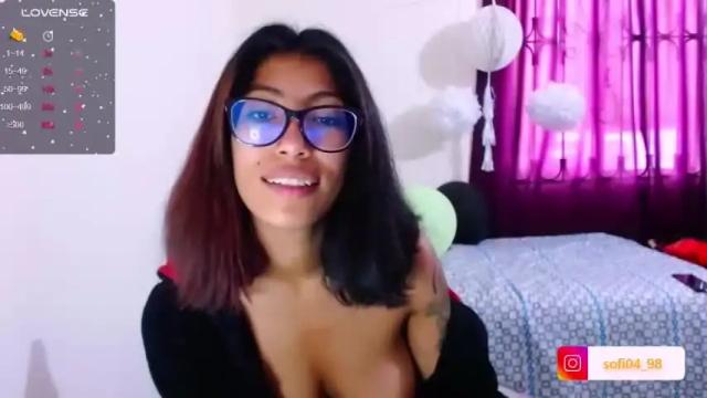 Image 2 of eren_mikasa Stream on Chaturbate on 18 months ago