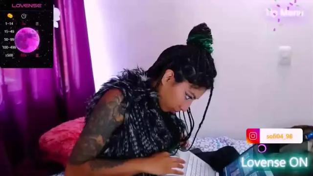 Image 6 of eren_mikasa Stream on Chaturbate on 18 months ago