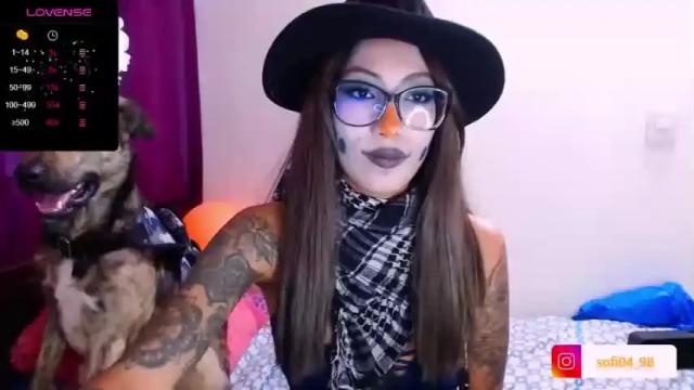 Image 7 of eren_mikasa Stream on Chaturbate on 17 months ago