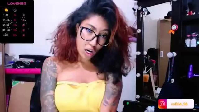 Image 6 of eren_mikasa Stream on Chaturbate on 16 months ago