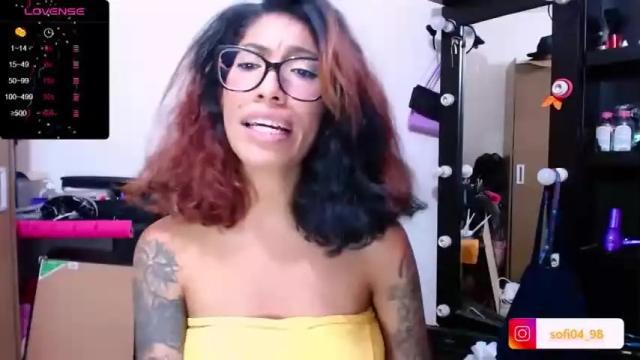 Image 7 of eren_mikasa Stream on Chaturbate on 16 months ago