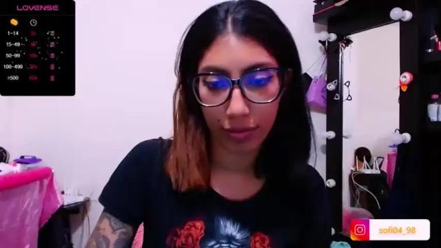 Thumbnail 1, eren_mikasa's Stream at Chaturbate, 15 months ago