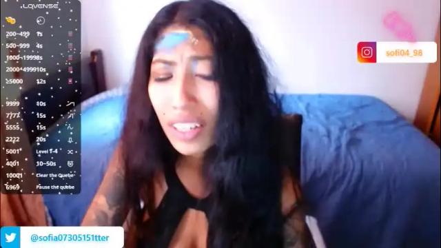 Image 7 of eren_mikasa Stream on Chaturbate on 11 hours ago