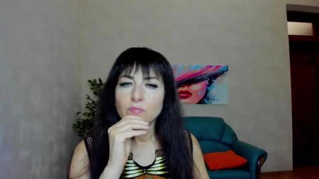 Image 12 of erica_edmonton Stream on Chaturbate on 17 months ago