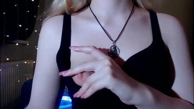 Image 7 of erica_mayer Stream on Chaturbate on 1 month ago