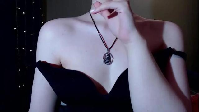 Image 11 of erica_mayer Stream on Chaturbate on 2 months ago