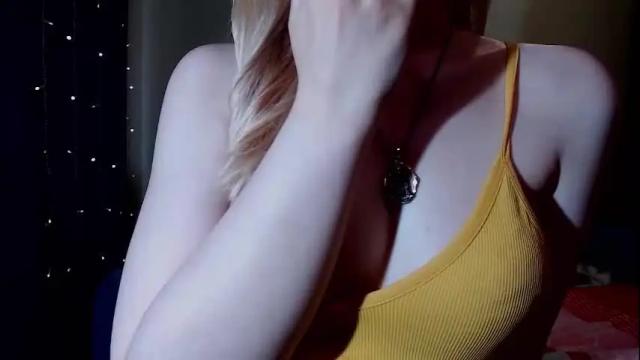Image 2 of erica_mayer Stream on Chaturbate on 2 months ago