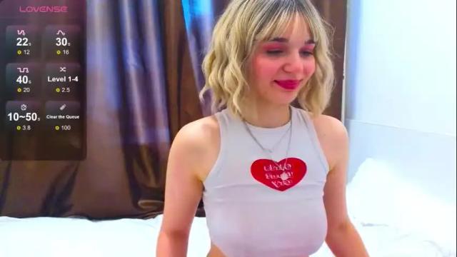 Image 12 of erica_winterr Stream on Chaturbate on 9 days ago