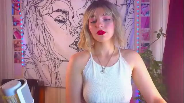 Image 3 of erica_winterr Stream on Chaturbate on 1 month ago