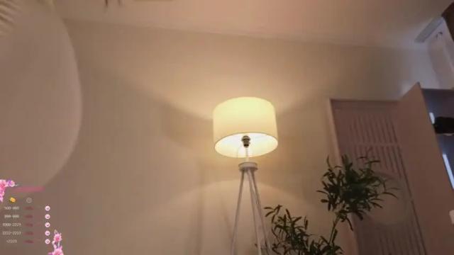 Image 6 of ericamiracle15 Stream on Chaturbate on 13 months ago