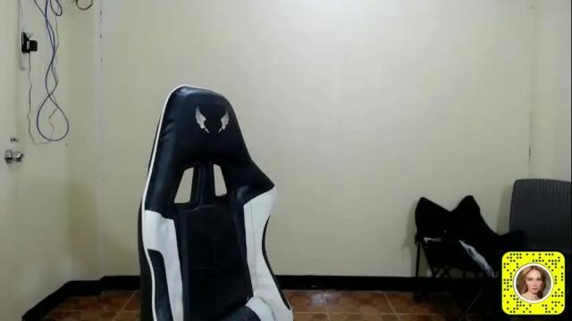 Image 6 of ericasexdoll Stream on Chaturbate on 2 months ago