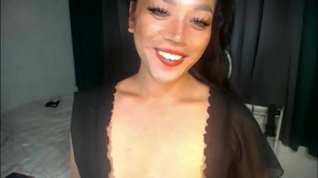 Image 7 of erika_madrigal Stream on Chaturbate on 2 months ago