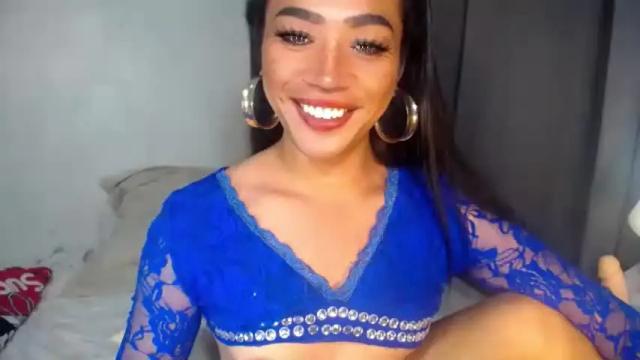 Image 4 of erika_madrigal Stream on Chaturbate on 2 months ago