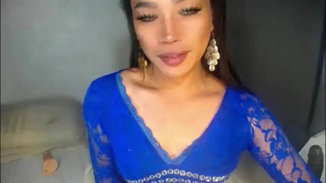 Image 4 of erika_madrigal Stream on Chaturbate on 1 month ago