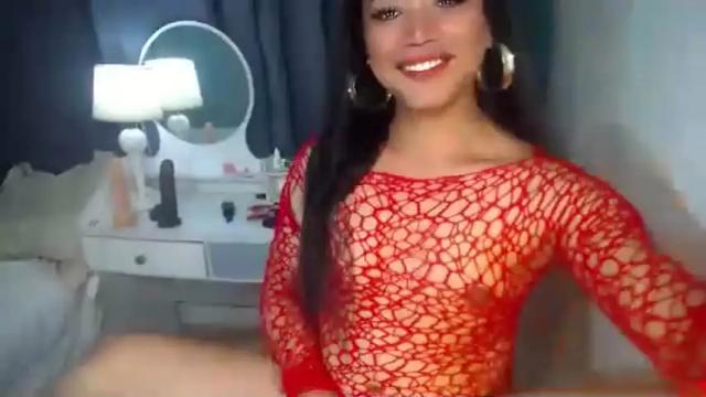 Image 3 of erika_madrigal Stream on Chaturbate on 1 month ago