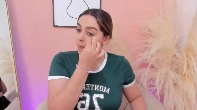 Image 2 of erika_mendez1 Stream on Chaturbate on 1 month ago