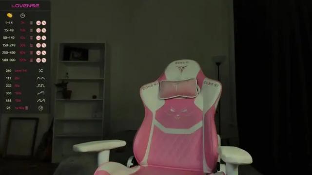 Image 6 of erika_with_love Stream on Chaturbate on 14 months ago
