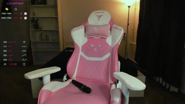 Image 11 of erika_with_love Stream on Chaturbate on 13 months ago