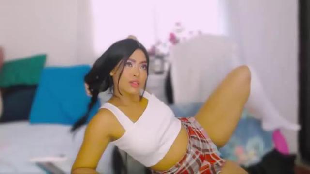 Image 3 of erikafarhat Stream on Chaturbate on 18 months ago