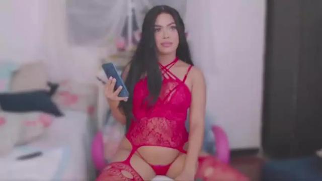 Image 2 of erikafarhat Stream on Chaturbate on 17 months ago