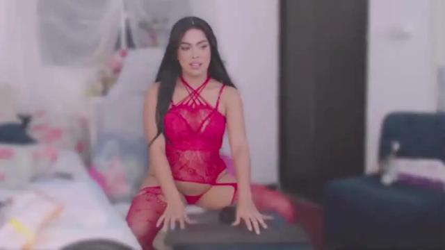 Image 7 of erikafarhat Stream on Chaturbate on 17 months ago