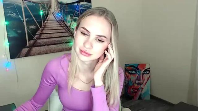 Image 12 of erikagavin Stream on Chaturbate on 1 month ago