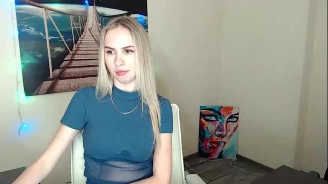 Image 12 of erikagavin Stream on Chaturbate on 1 month ago