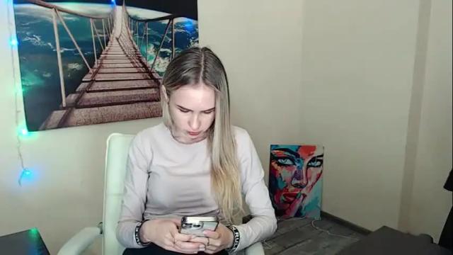 Image 10 of erikagavin Stream on Chaturbate on 1 month ago