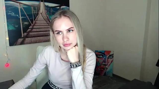 Image 12 of erikagavin Stream on Chaturbate on 1 month ago