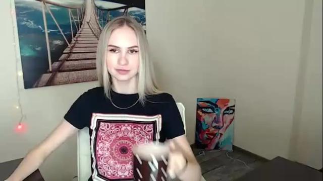 Image 12 of erikagavin Stream on Chaturbate on 28 days ago