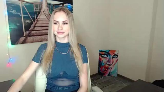 Image 8 of erikagavin Stream on Chaturbate on 17 days ago