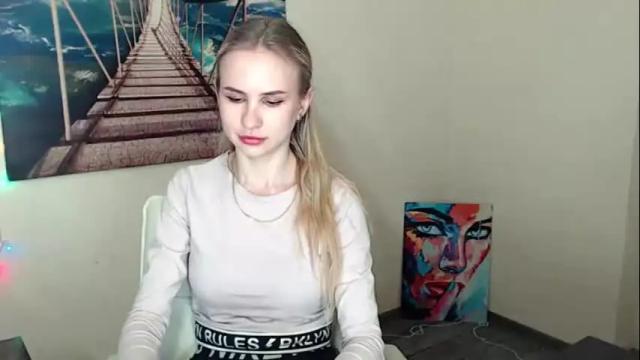 Image 12 of erikagavin Stream on Chaturbate on 15 days ago