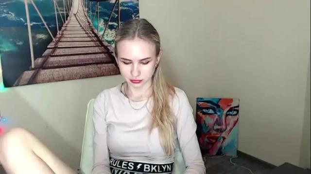 Image 6 of erikagavin Stream on Chaturbate on 15 days ago
