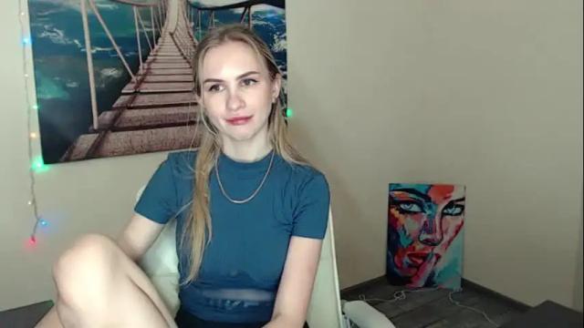 Image 8 of erikagavin Stream on Chaturbate on 9 days ago