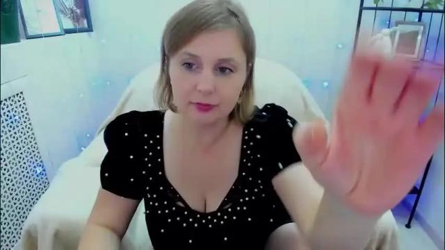 Image 6 of erikalov Stream on Chaturbate on 1 month ago