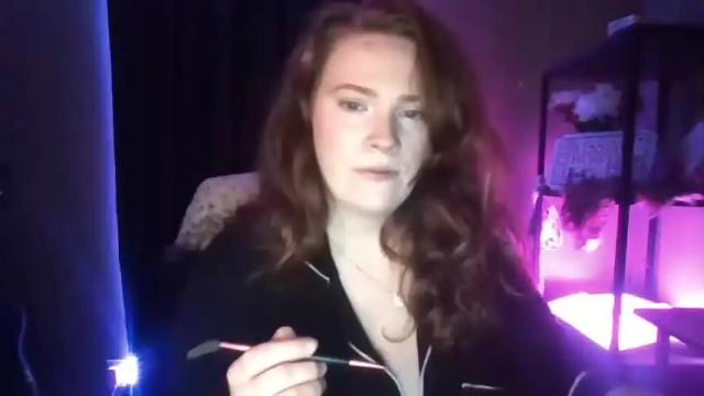 Image 2 of erinlovebabe Stream on Chaturbate on 19 months ago