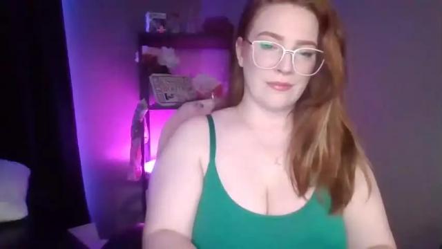 Image 2 of erinlovebabe Stream on Chaturbate on 19 months ago