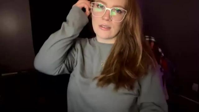 Image 3 of erinlovebabe Stream on Chaturbate on 18 months ago