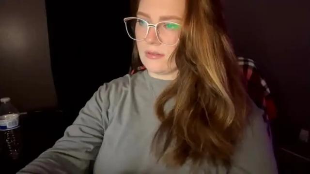 Image 8 of erinlovebabe Stream on Chaturbate on 18 months ago