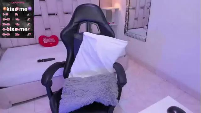 Image 4 of eriol__ Stream on Chaturbate on 7 days ago
